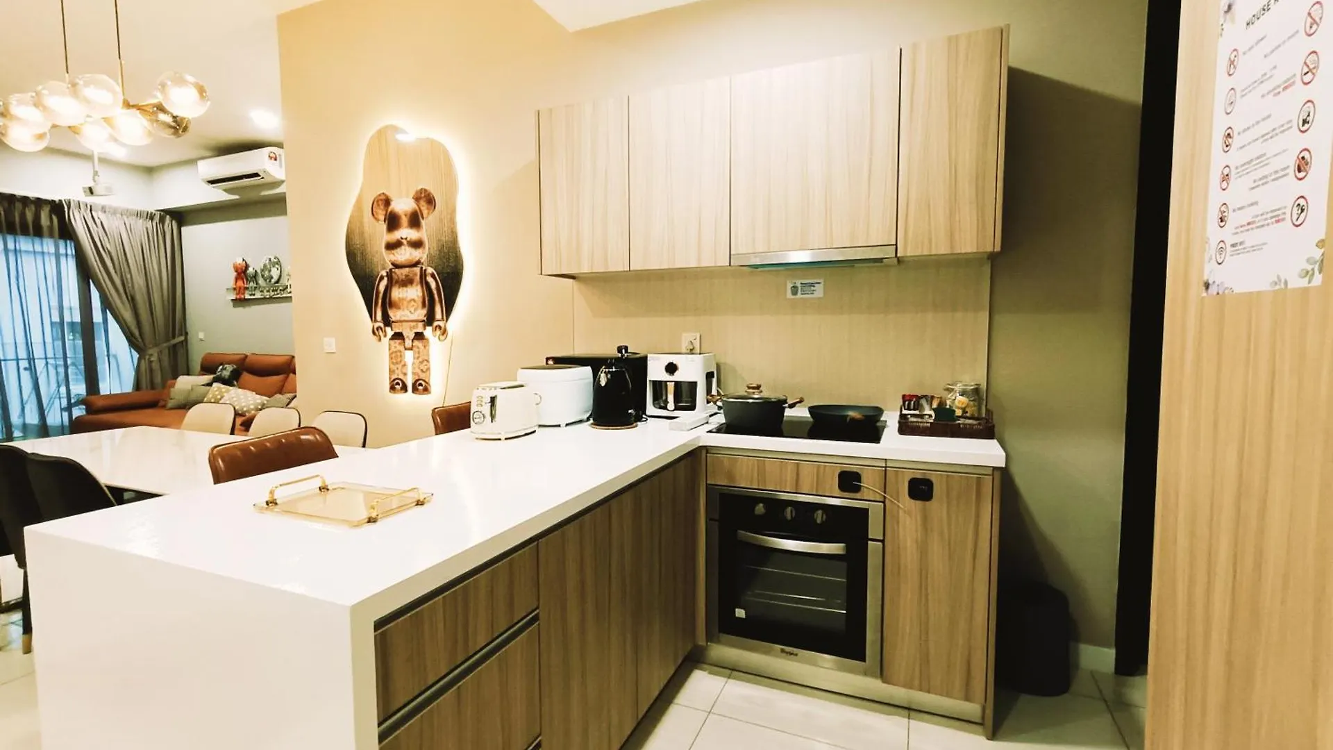8 Kuala Lumpur City For 4 To 10 Pax Of 4 Bedrooms And 3 Bathrooms Near Klcc