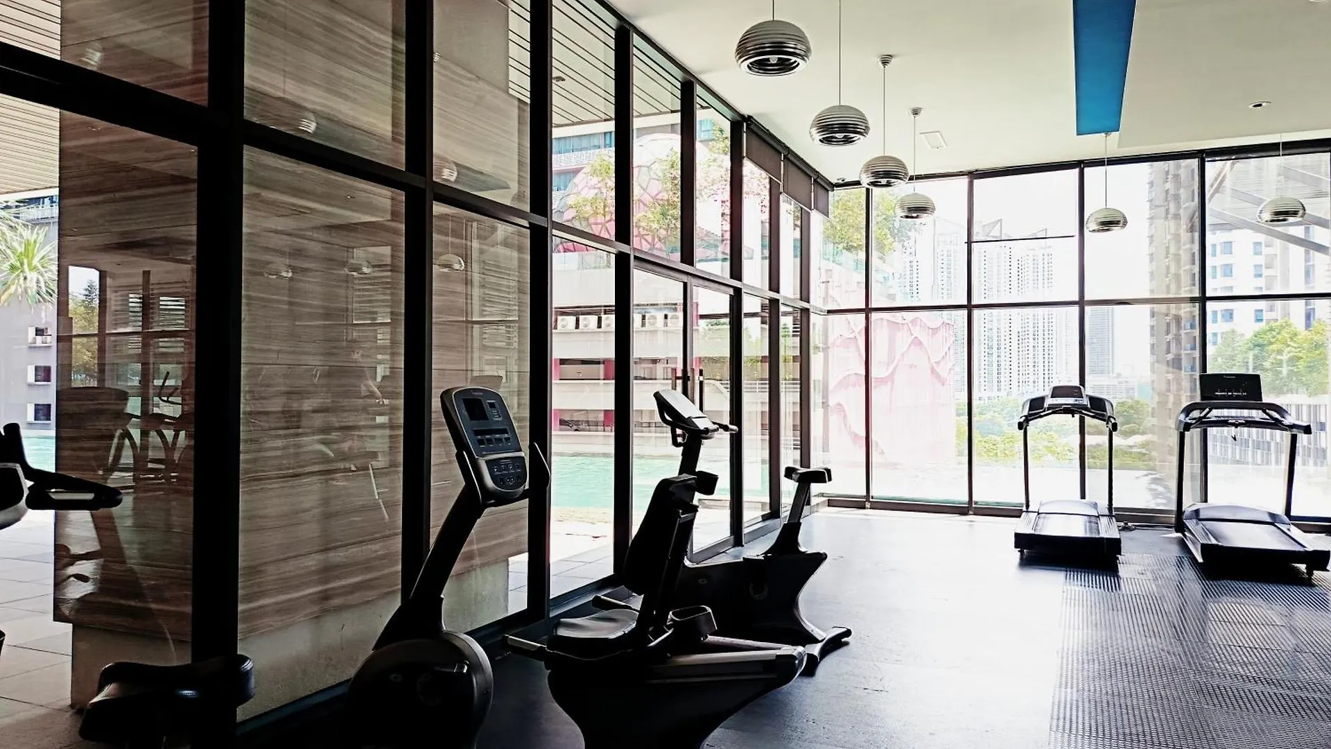 8 Kuala Lumpur City For 4 To 10 Pax Of 4 Bedrooms And 3 Bathrooms Near Klcc 0*,